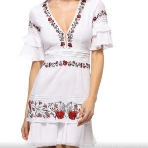 Saylor Jayne Red White Floral Embroidered Mini Dress S NWT